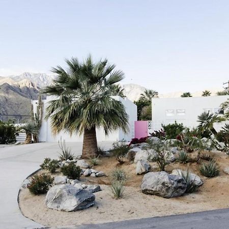 The Pink Paloma - A Barbie Inspired Villa In Palm Springs Exterior foto