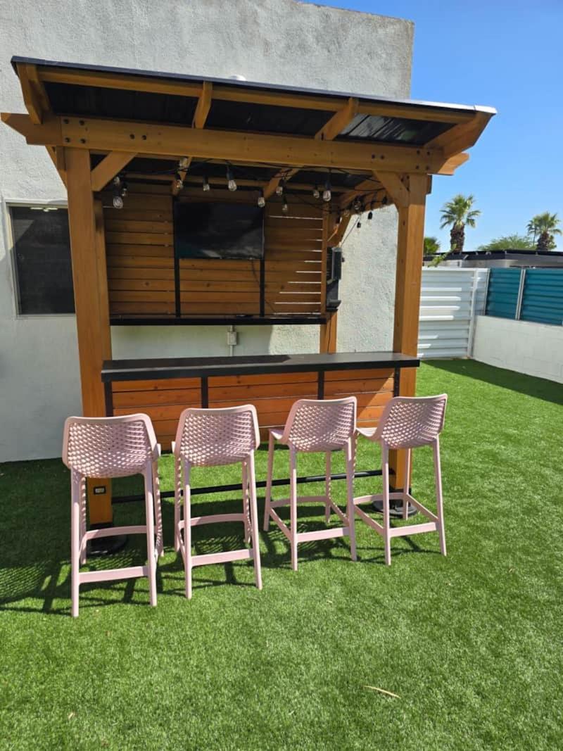 The Pink Paloma - A Barbie Inspired Villa In Palm Springs Exterior foto